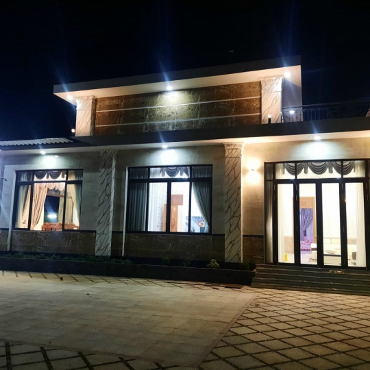 CỬA NHÔM NHẬT