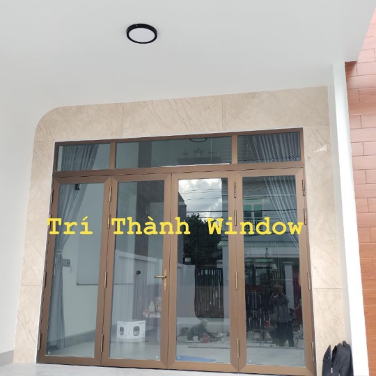 CỬA NHÔM NHẬT