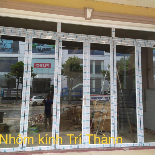 CỬA NHÔM NHẬT