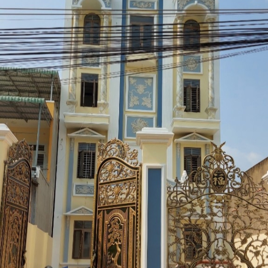 CỬA NHÔM NHẬT