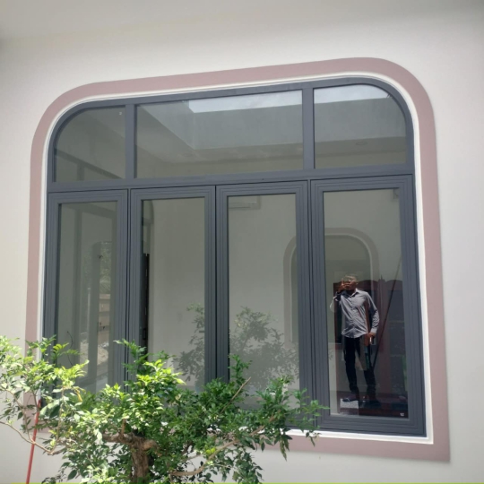 GIA CÔNG SẢN XUẤT CỬA NHÔM UỐN VÒM